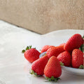 Bare Root Kaorino Japanese Strawberry Plants – Fragaria × ananassa, Premium Sweet Aromatic Fruit Set of 5